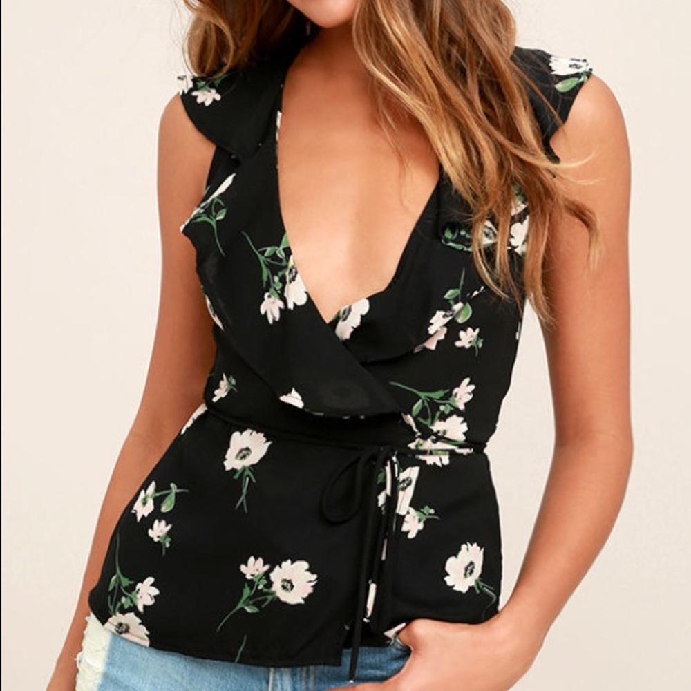 Lulus Build Me Up Buttercup Black Floral Print top
